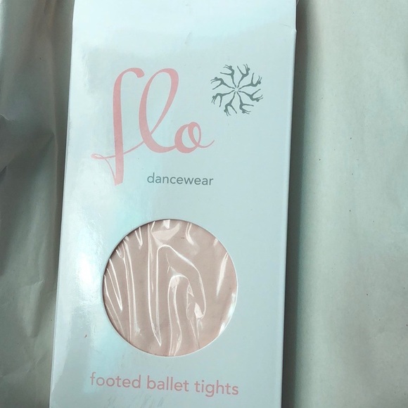 Girls footed Ballet tights size small/medium NWT - Picture 3 of 3